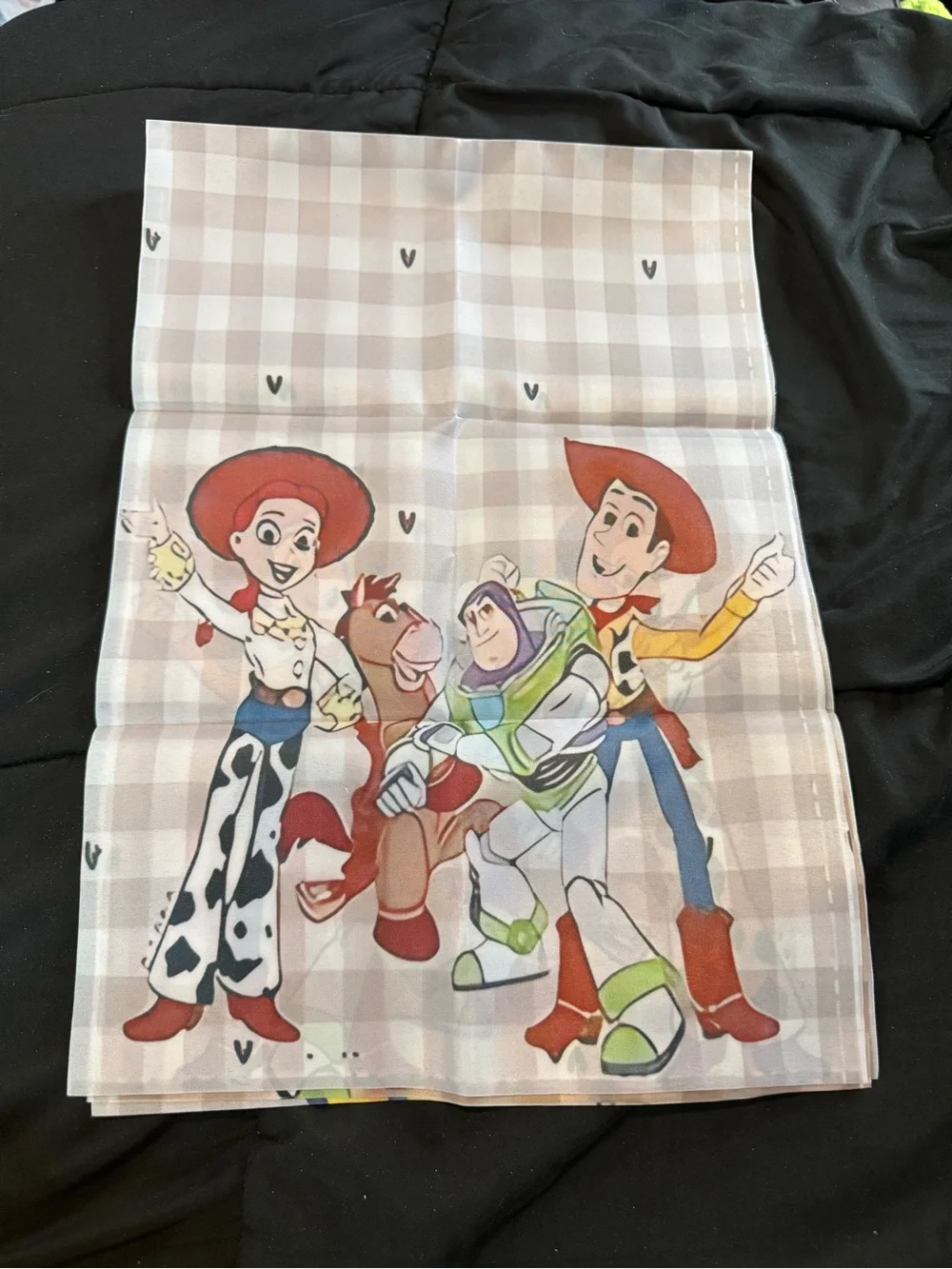 N/A table runner